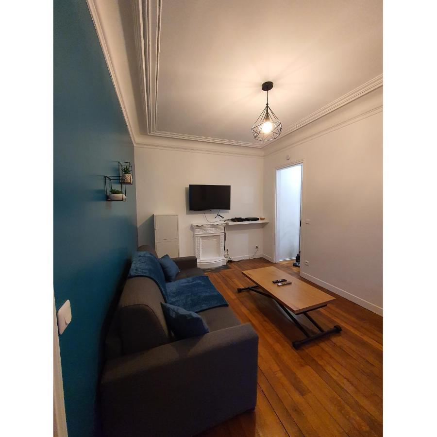 Un Appartement Authentique A Deux Pas De Paris . 생-망데 외부 사진