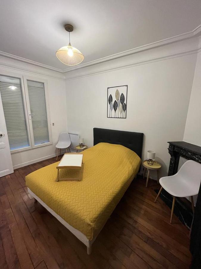 Un Appartement Authentique A Deux Pas De Paris . 생-망데 외부 사진